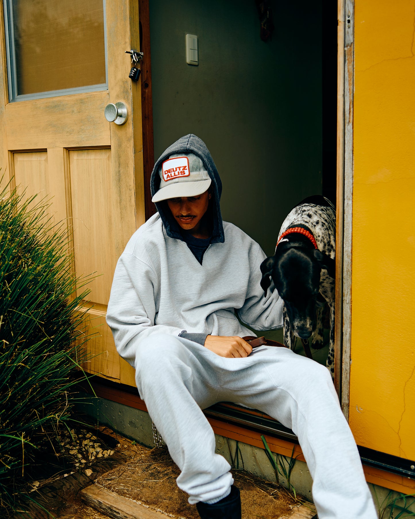 【RUSSELL×PROJECT D.】sunfaded sweat hoodie(発送予定：2027年1月上旬~)