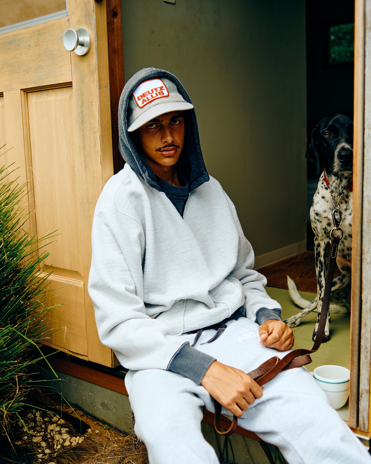 【RUSSELL×PROJECT D.】sunfaded sweat hoodie(発送予定：2027年1月上旬~)
