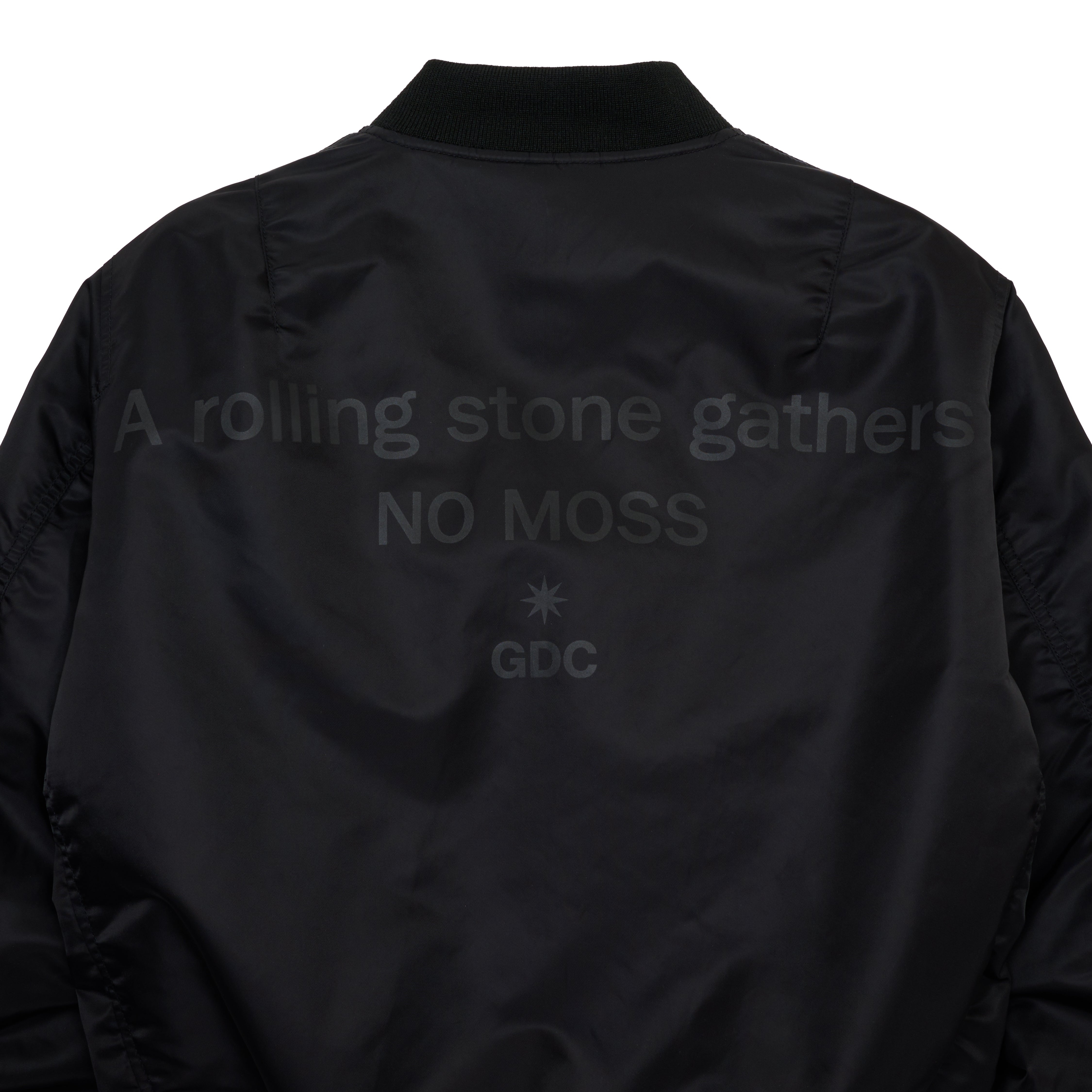 定価以下 25AW 新作 AVIREX GDC MA-1 Mサイズ ブラック AVIREX×GDC collabo】MA-1