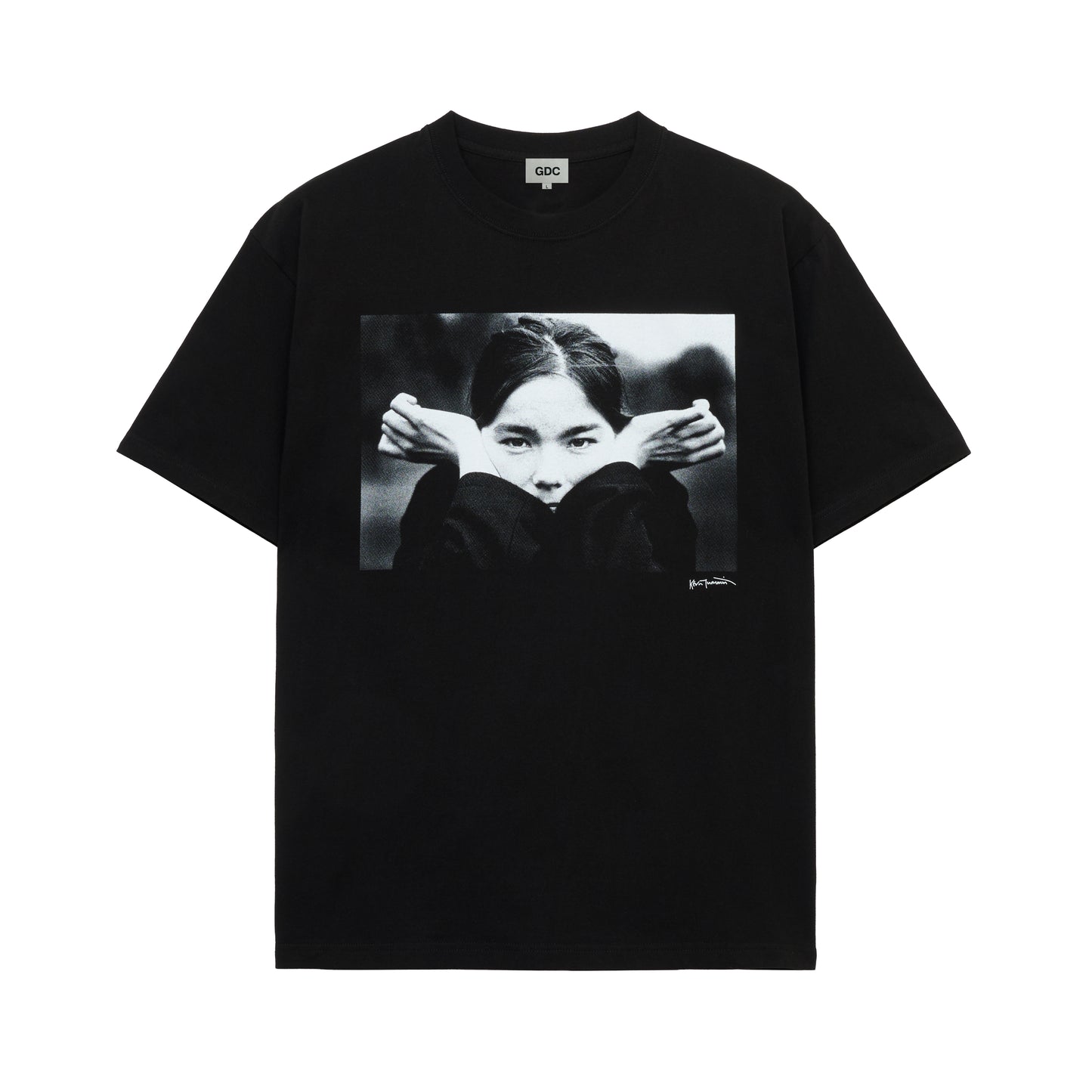 【Bjork by Kevin Cummins×GDC】Monochrome Tee
