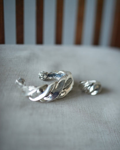 【NATURAL INSTINCT×GDC】Twist Angle Bangle（発送予定：2026年9月中旬~）