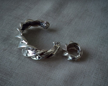 【NATURAL INSTINCT×GDC】Twist Angle Bangle（発送予定：2026年9月中旬~）