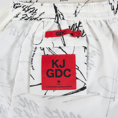 All-over pattern shorts